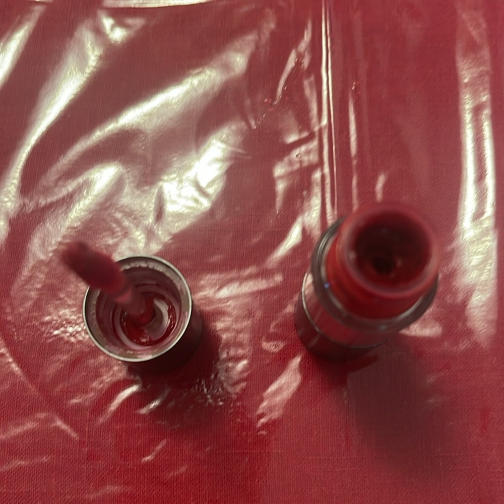 Lipstick - Picture 4 of 5